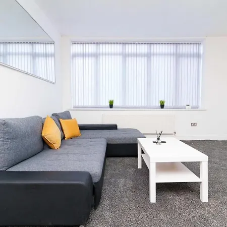 Albion High Street Apartment *